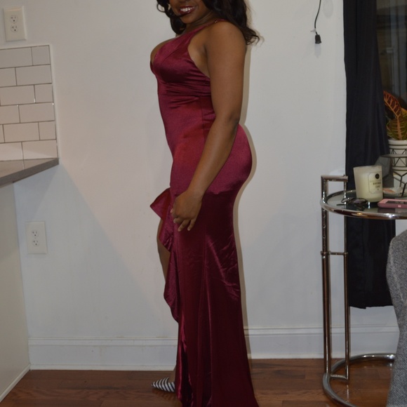 Fashion Nova Long Sexy Red Dress - Picture 5 of 5
